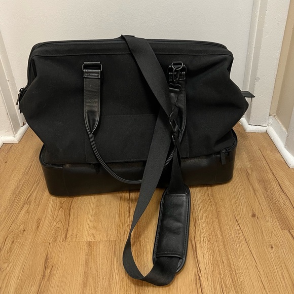 BEIS The Weekender Travel Bag - Picture 2 of 5